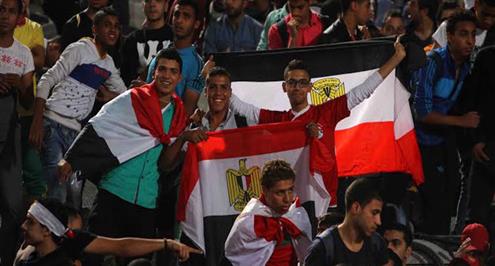 كاميرا يالاكورة ترصد الإنفعالات " الغاضبة " للجماهير المصرية في موقعة السنغال